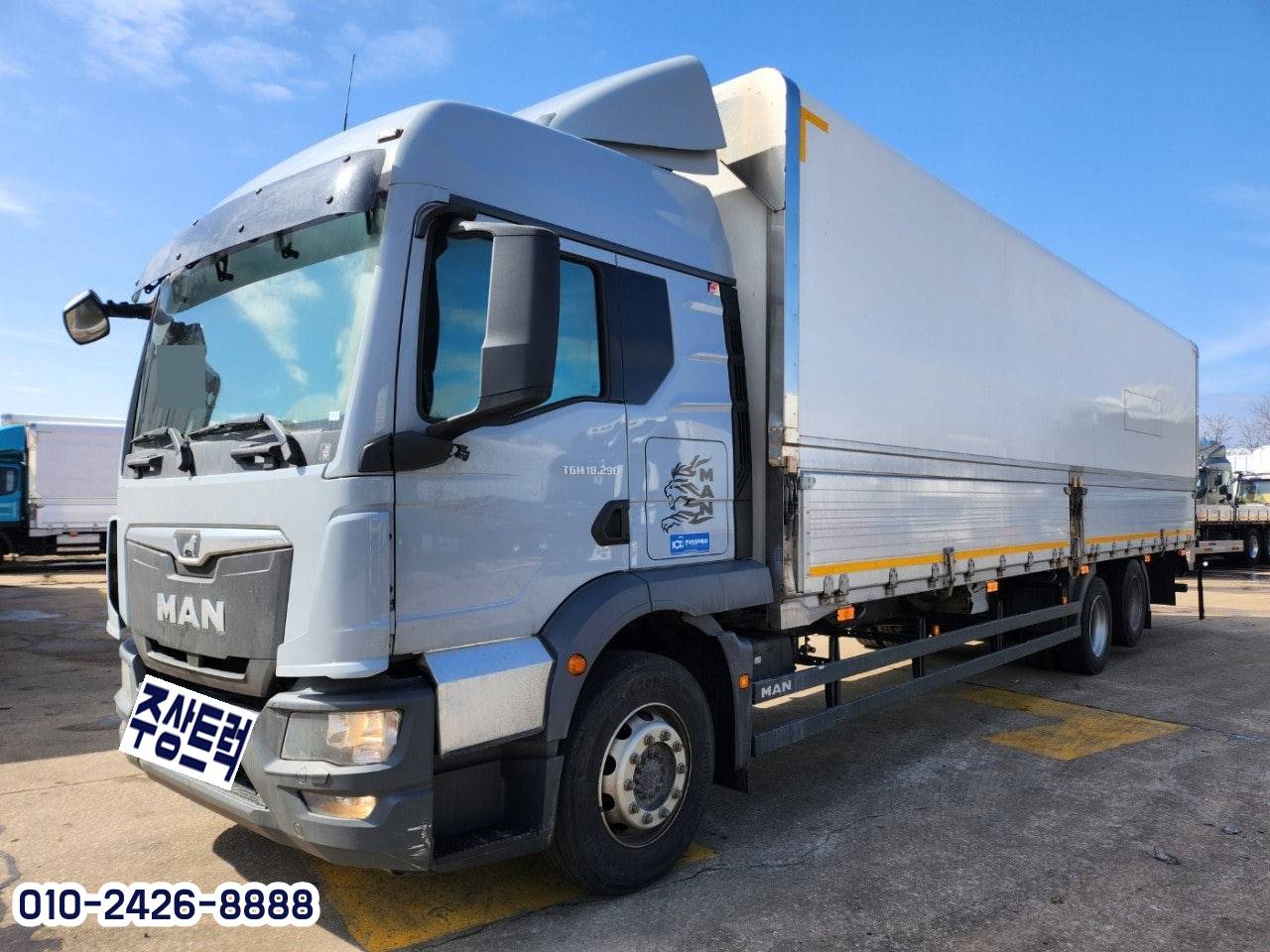 22년 만트럭 13.3톤 TGM 290 오토 리타더 후축 윙바디 9m70 중고화물차 윙바디
